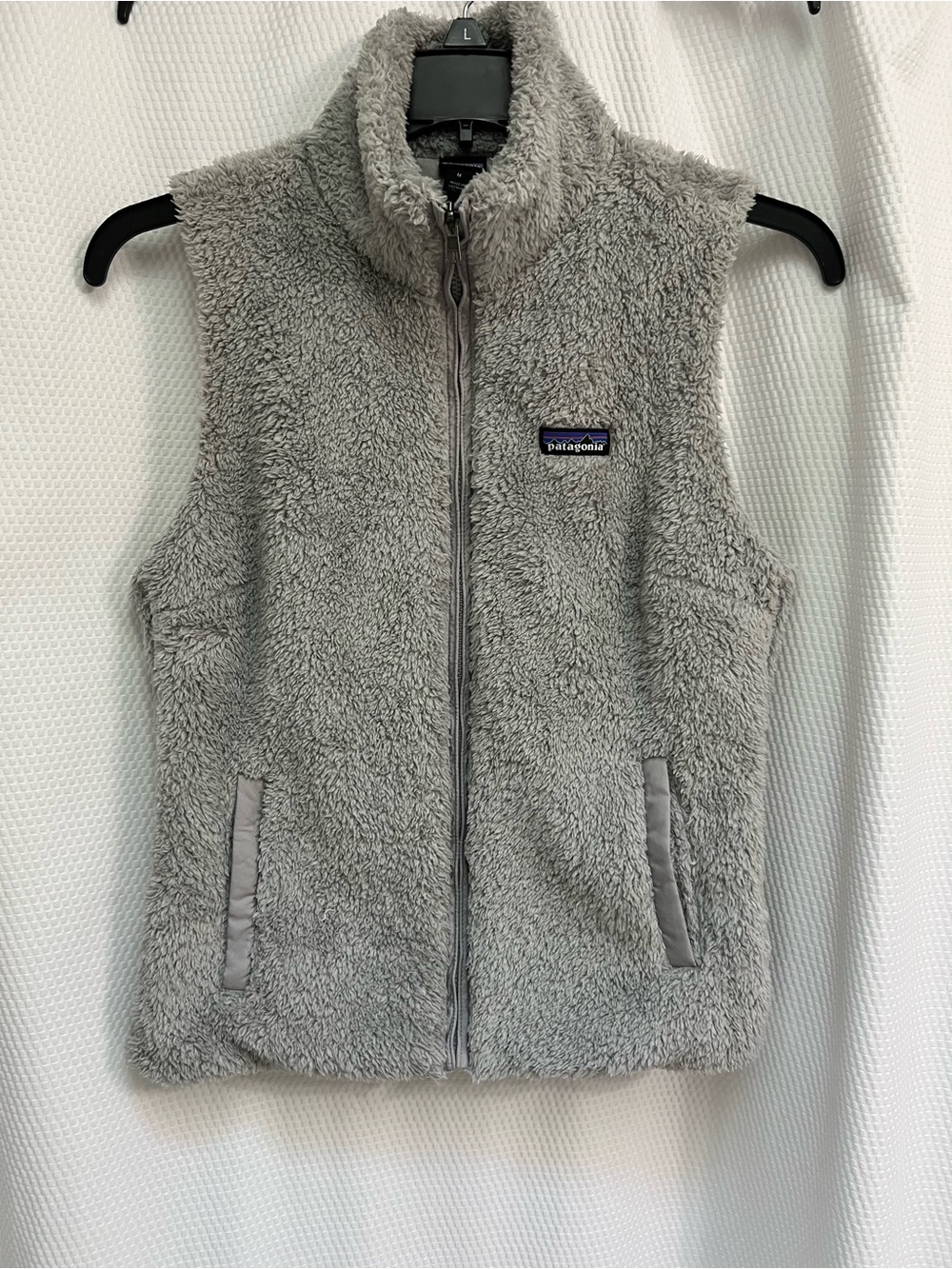 Patagonia women’s Light Gray Los Gatos Vest-size M
